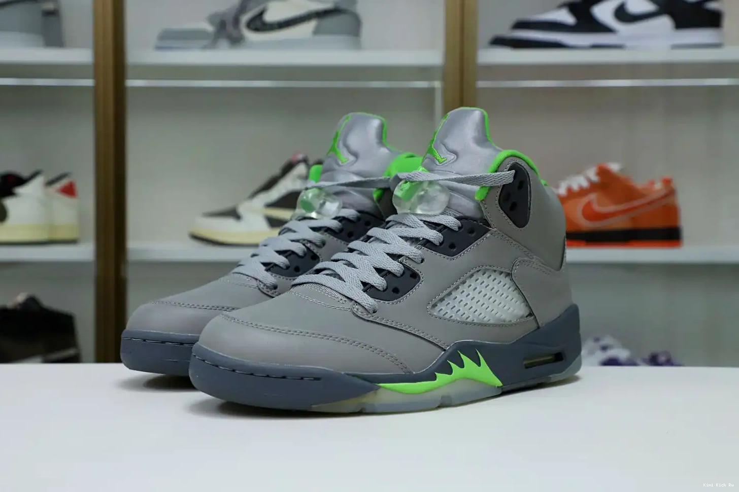 JORDAN 5 RETRO Kimikick 'GREEN BEAN' AIR 2022 0629